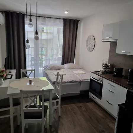 - Centrum * Братислава