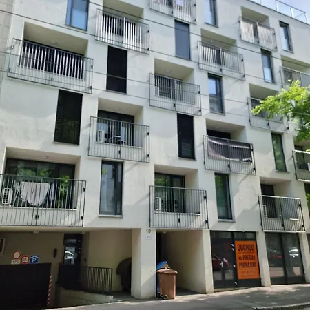 - Centrum * Братислава